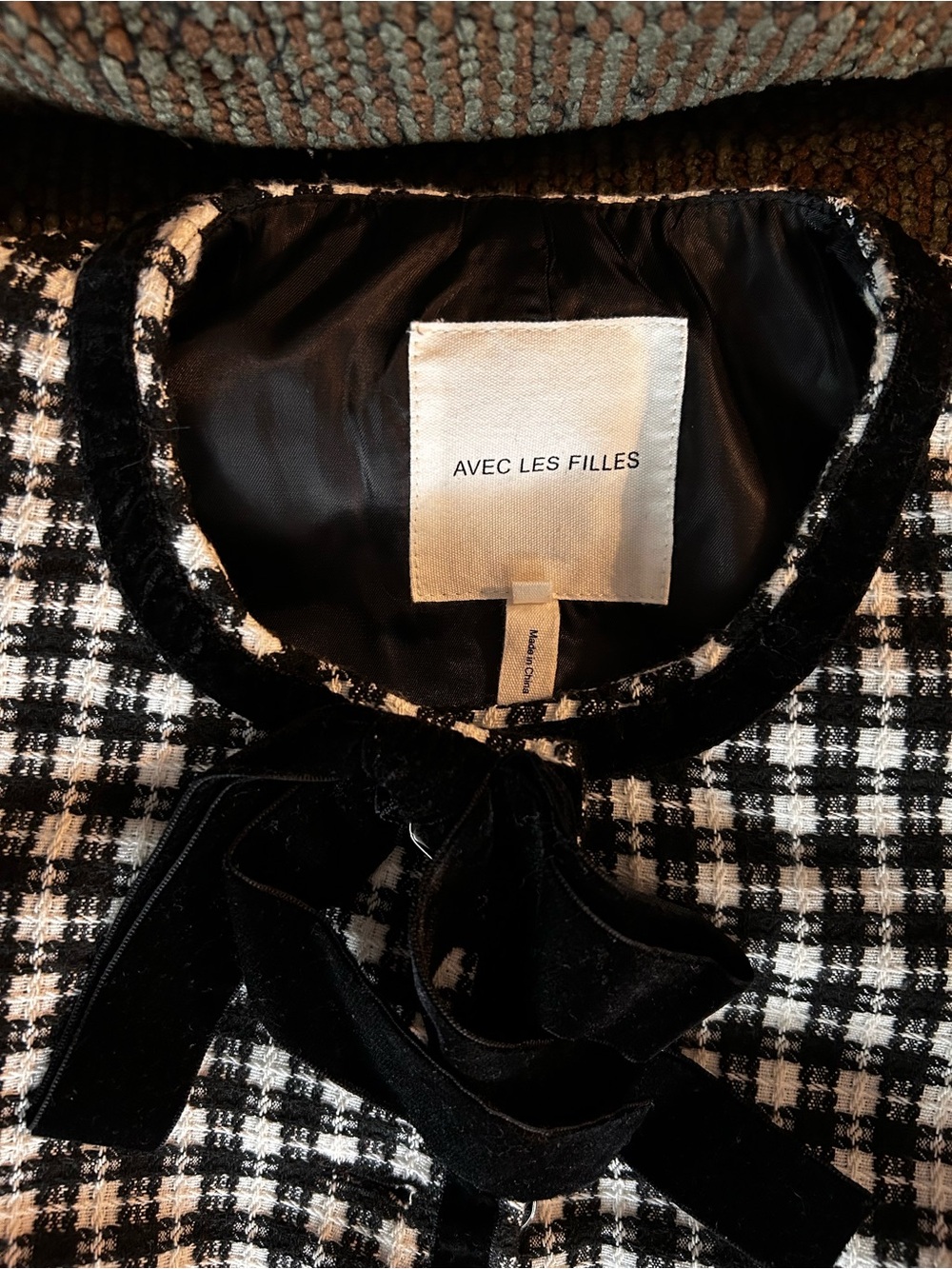 Avec Les Filles Black and White Tweed Jacket with Velvet Bow - Picture 2 of 2